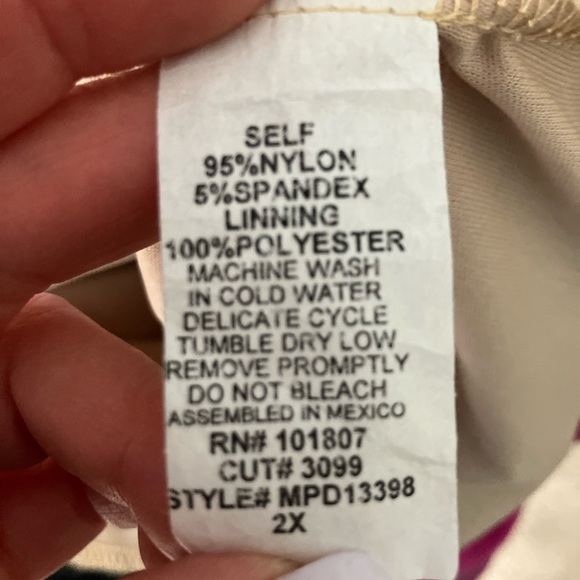 Paper Plane 2X Lacey Sleeveless Tunic Dress With Criss Cross Neckline - Picture 4 of 7